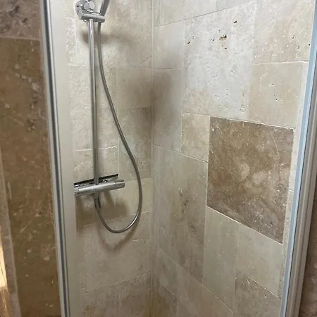 Centre * キャバレール・シュル・メール